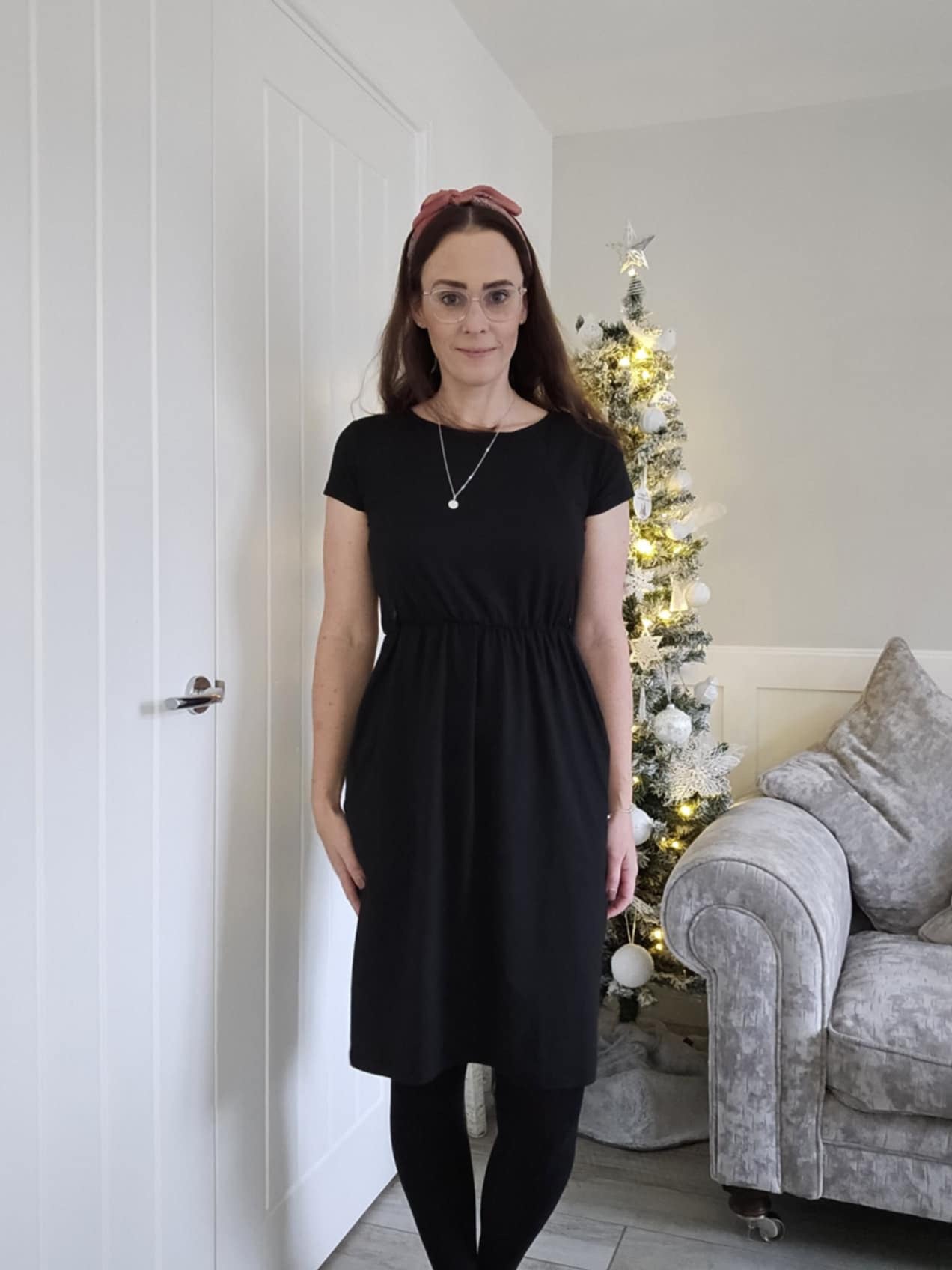 Classic Black Zip Breastfeeding Dress - Stylish Mum