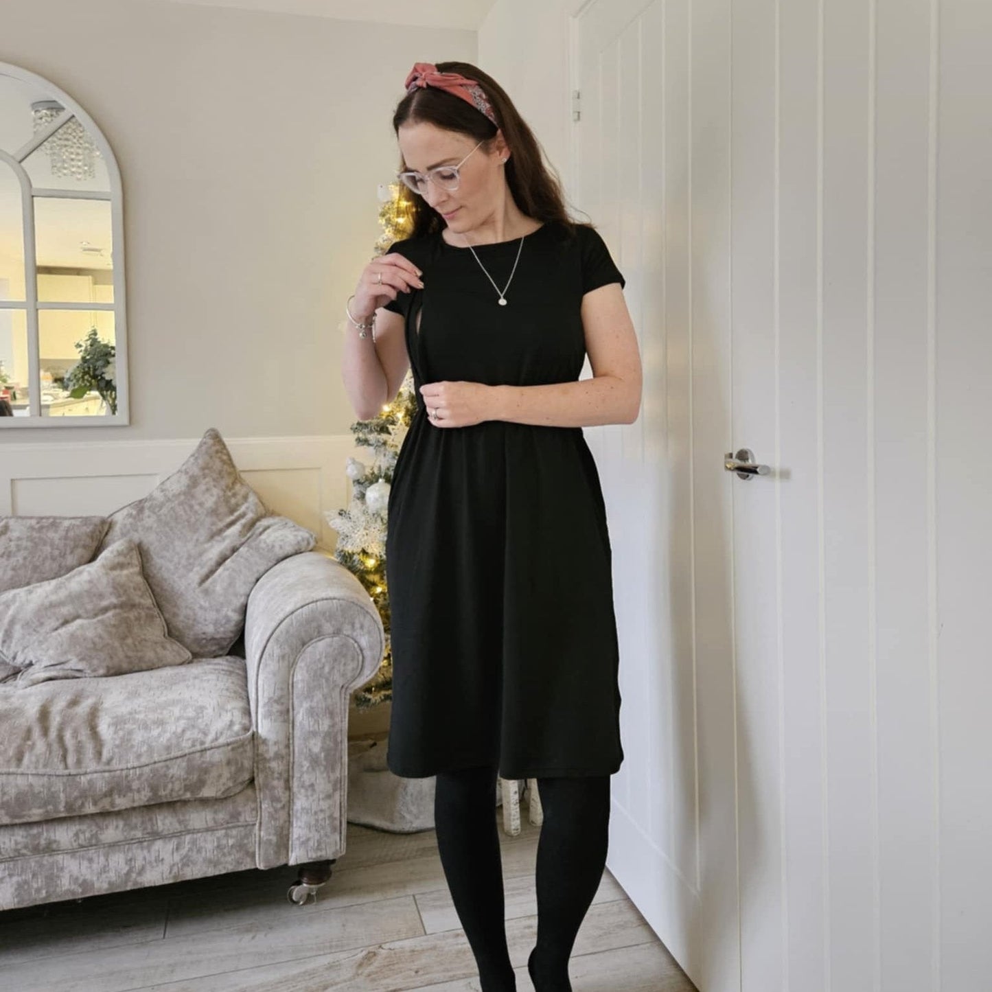 Classic Black Zip Breastfeeding Dress - Stylish Mum